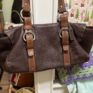 Coach Collectors !!!! Pebbled Brown Leather Shoulder Bag 14x7 Buckles both sides